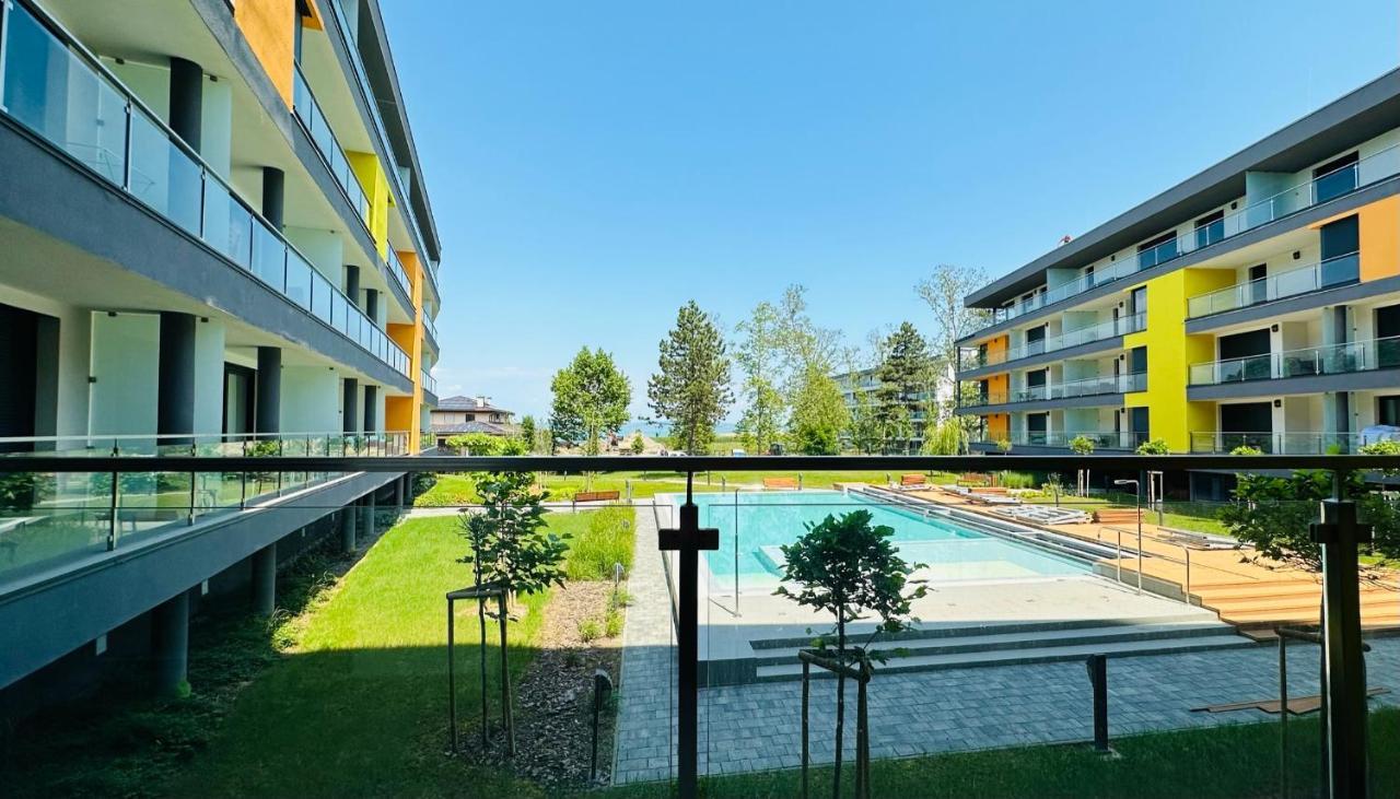 Medences Panoramas Balatom Apartman シオーフォク エクステリア 写真